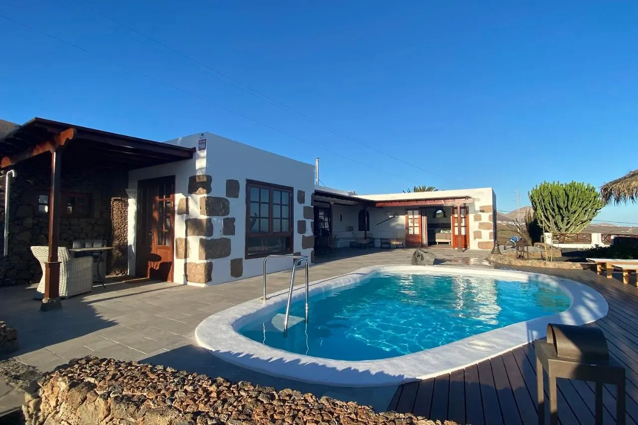 Finca Vista Horizonte - Luxuriously Equipped Villa With Incredible Views Tías